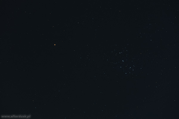 Mars i Plejady 1. kwietnia 2019 roku