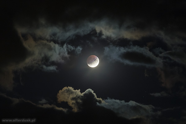 Zaćmienie Księżyca 21:01UT