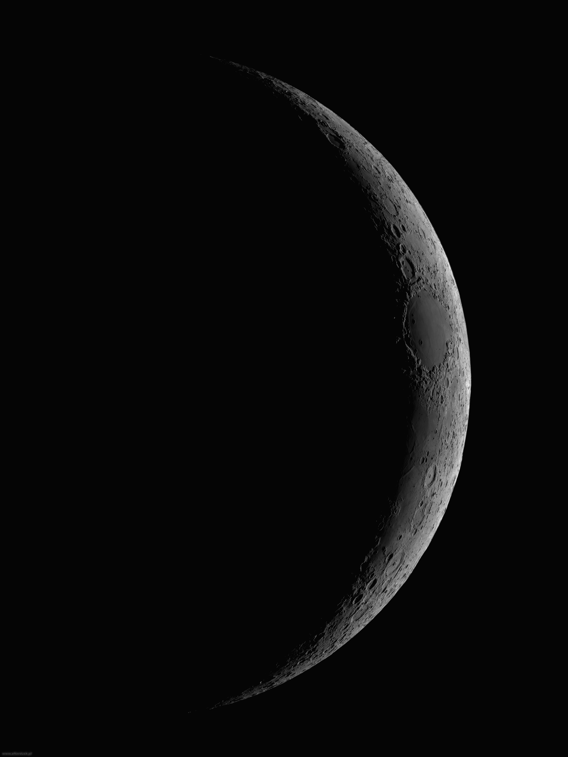 Księżyc, faza 10.2%