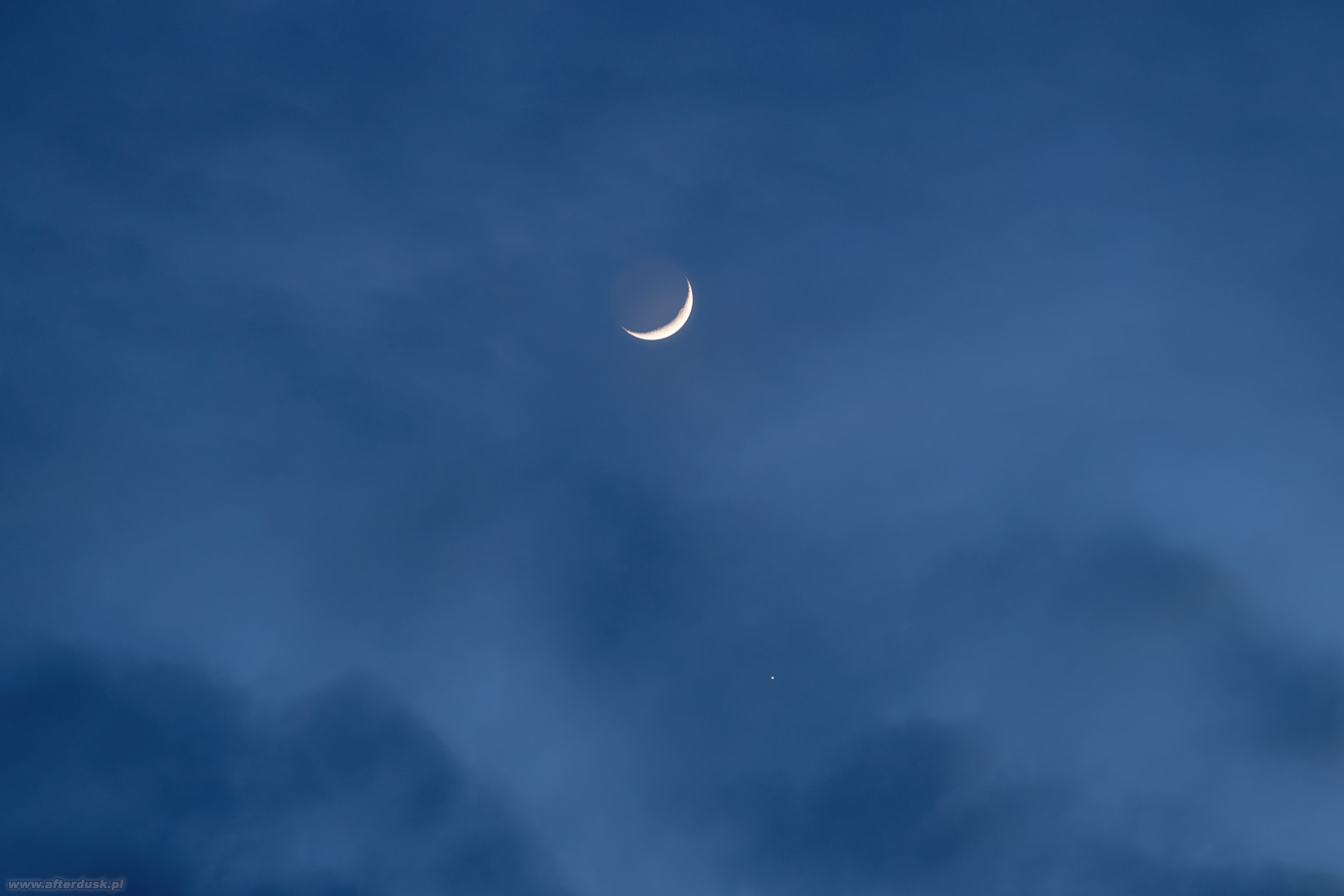 Księżyc i Wenus, 23.04.2023, 18:49UT